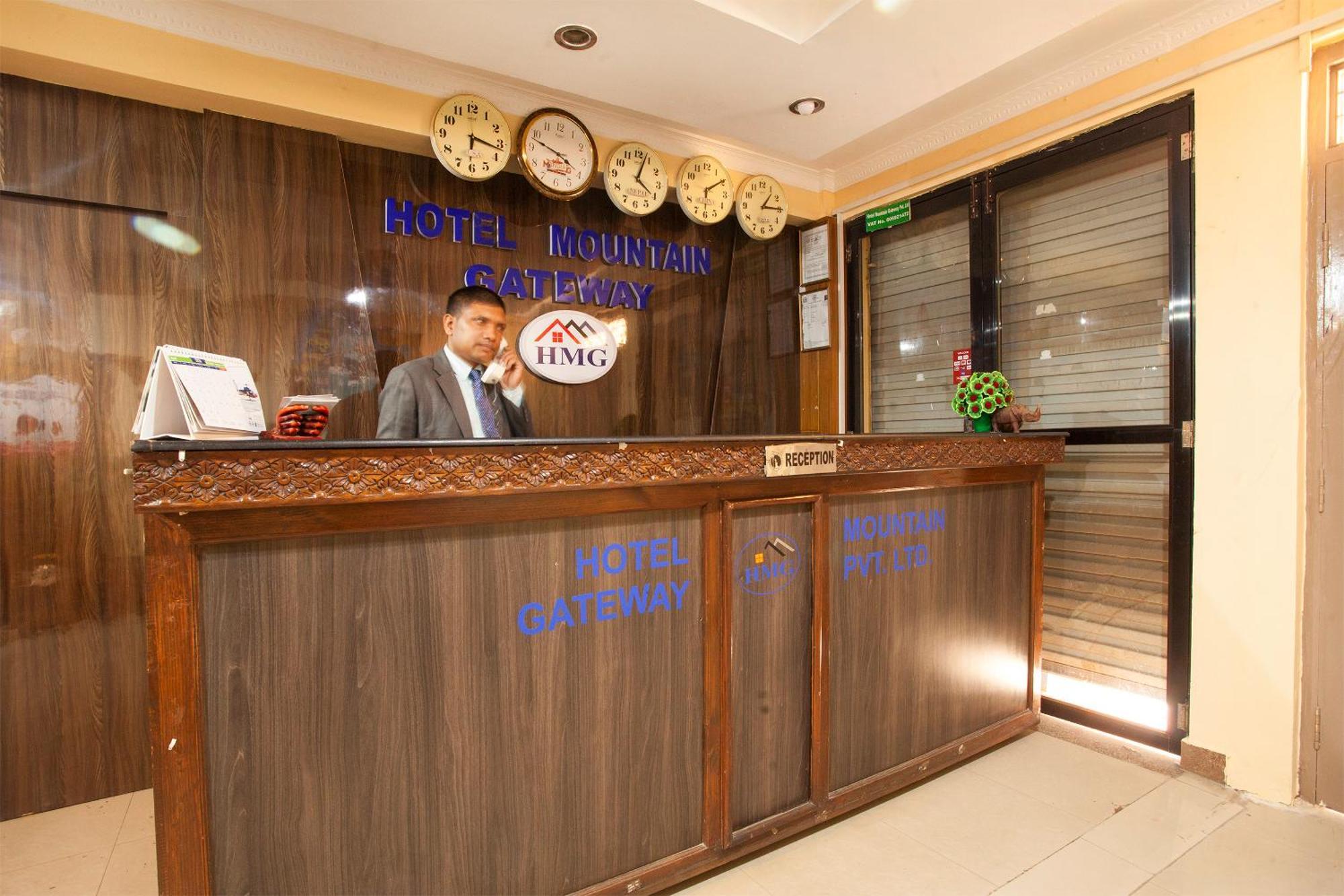 Hotel Mountain Gateway Катманду Екстериор снимка